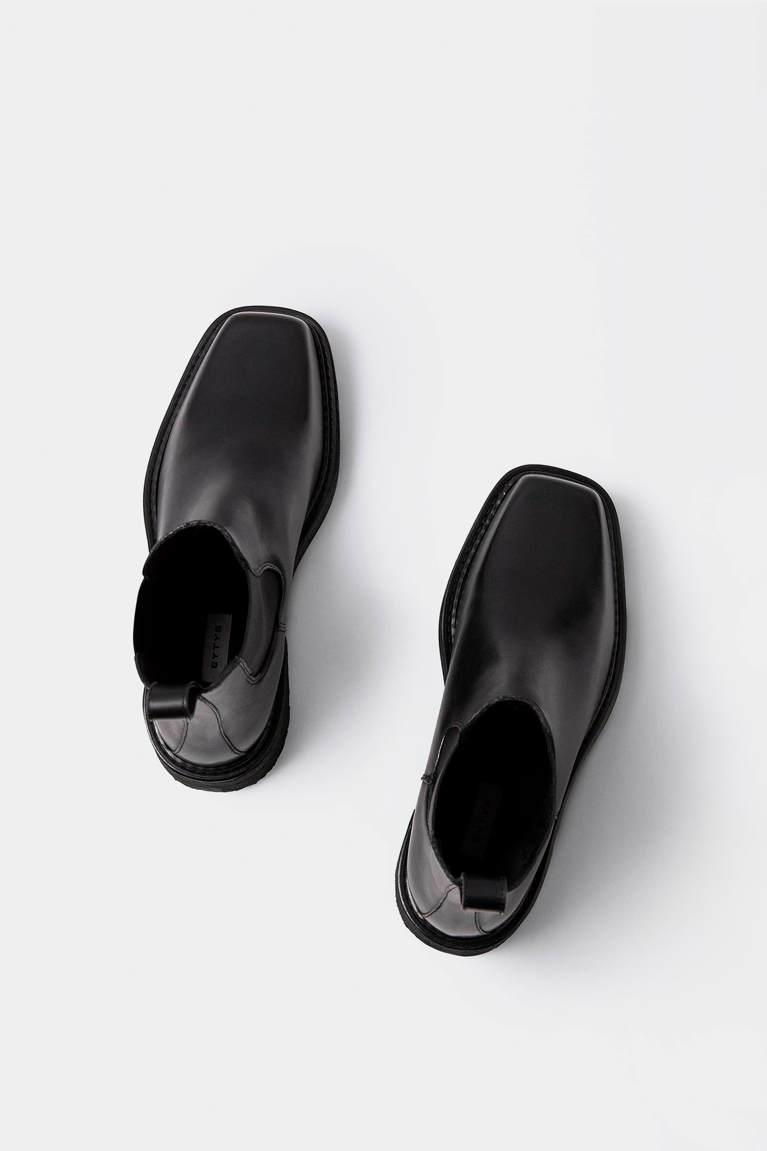 Ortega II Leather Black