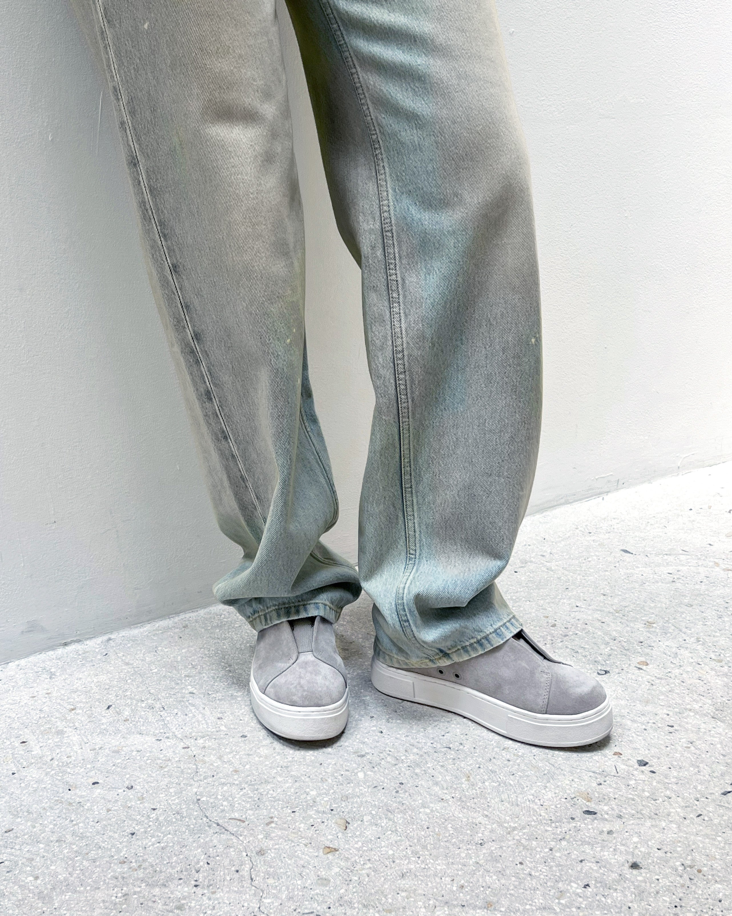 Doja S-O Suede cement