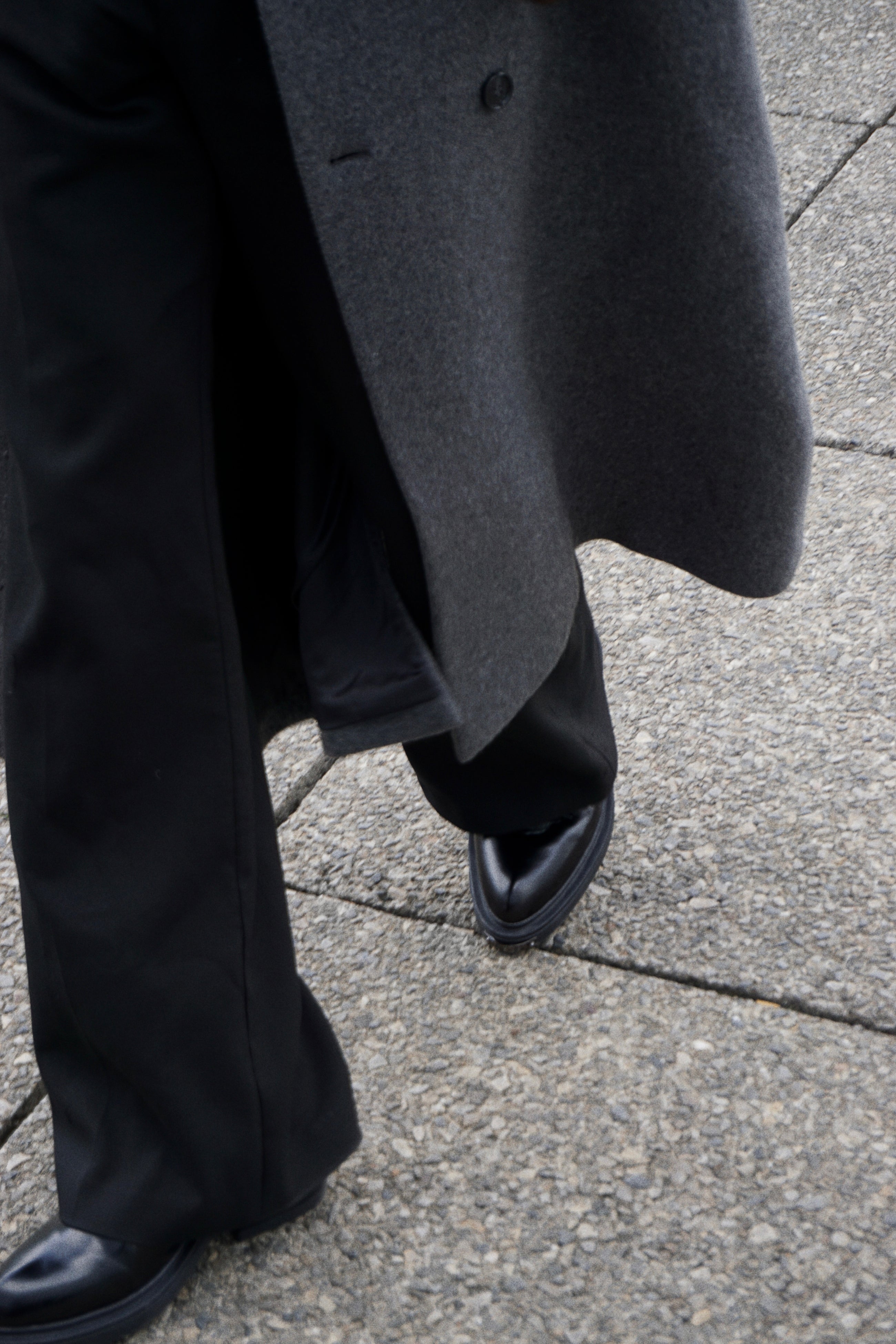 Nikita II Leather Black