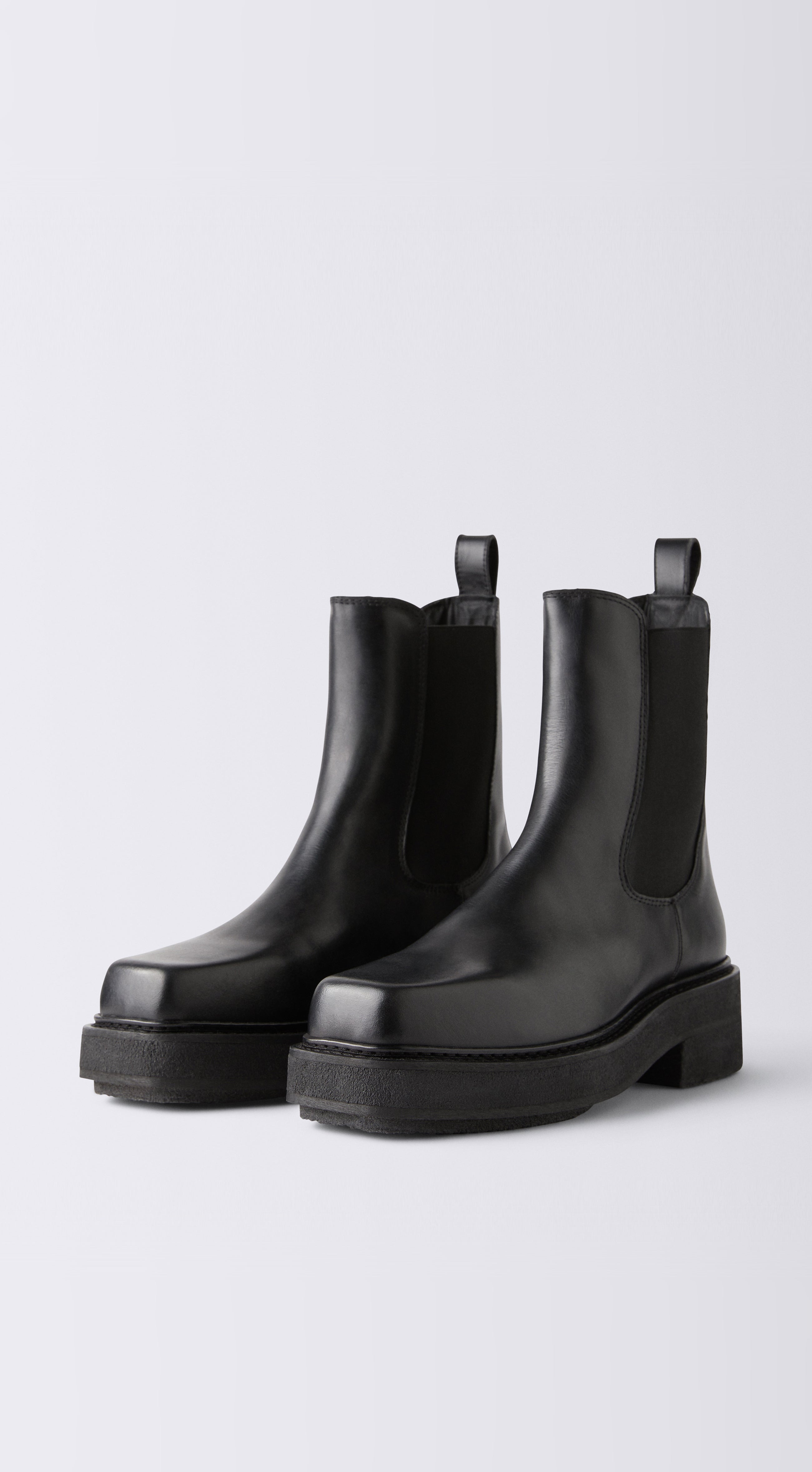 Ortega II Leather Black