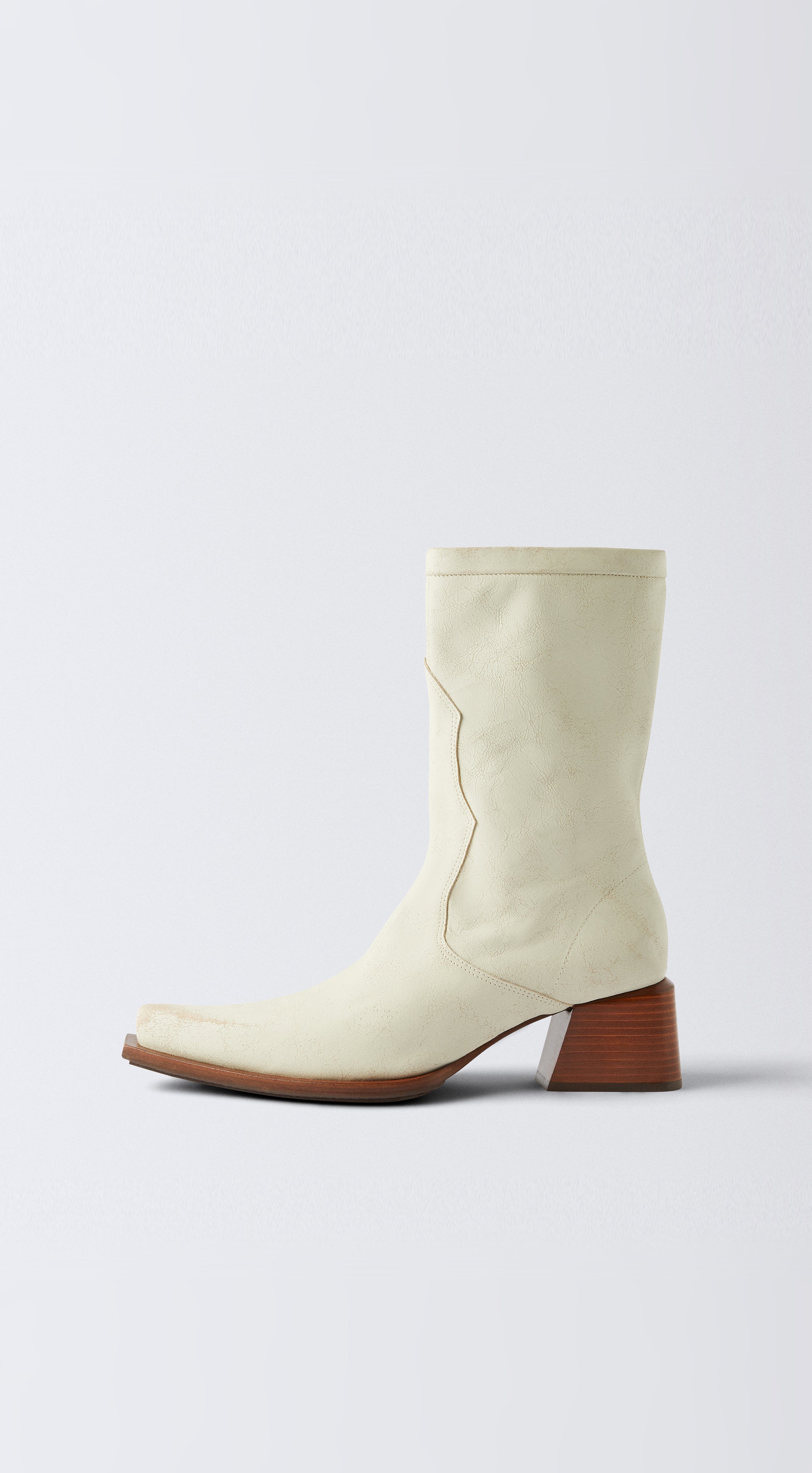 Rari Leather Vtg Cream