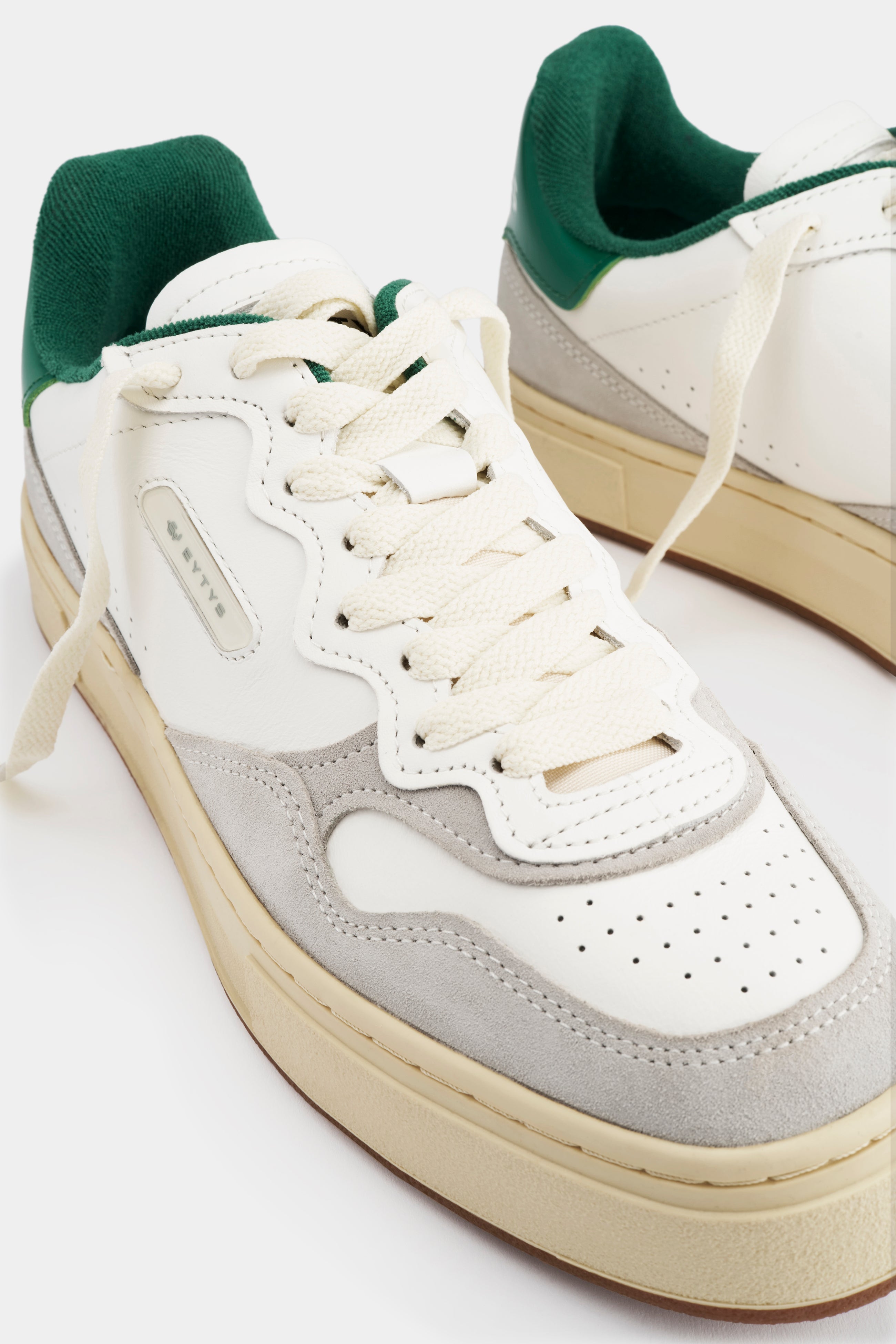 Trophy Leather Amazon