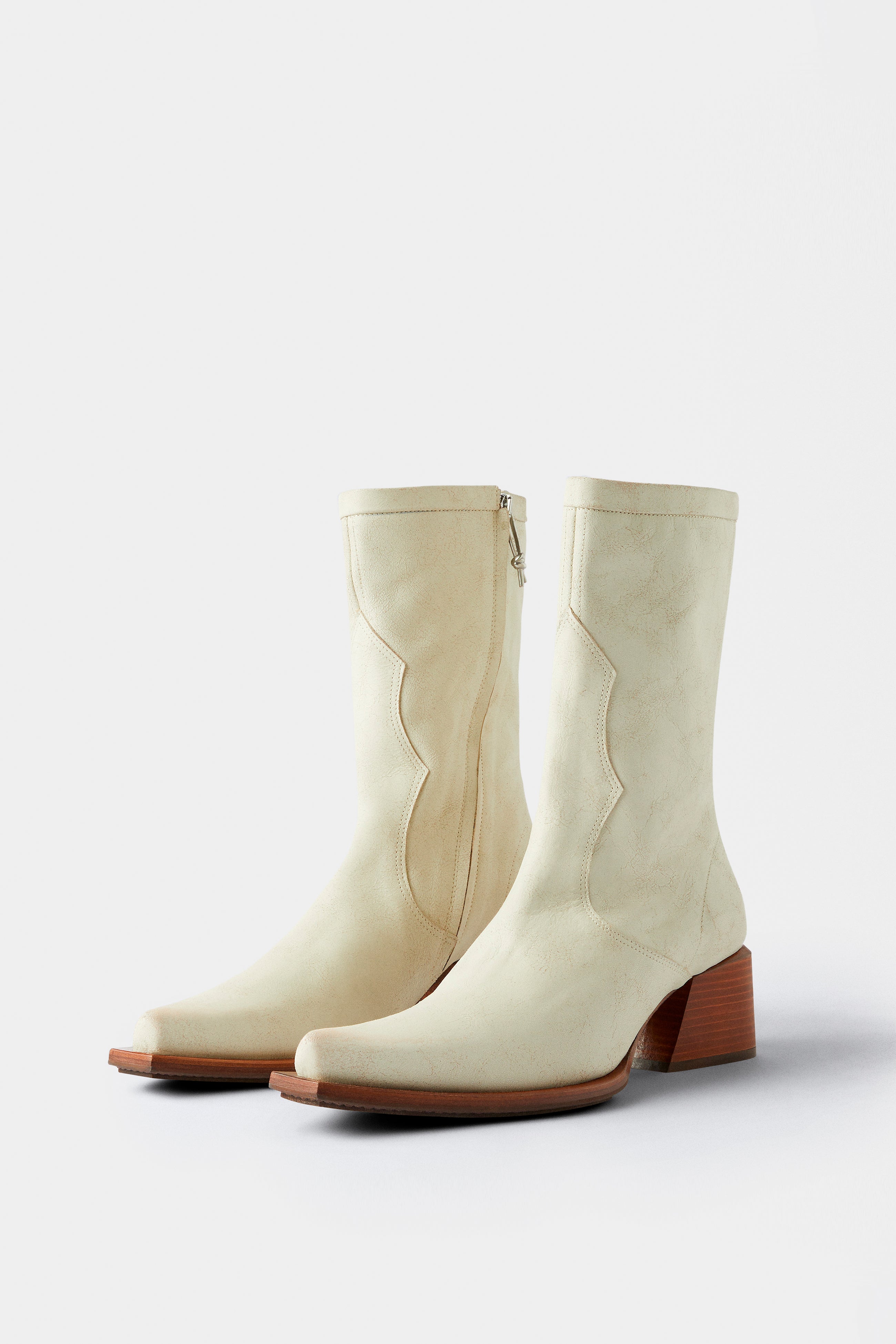 Rari Leather Vtg Cream