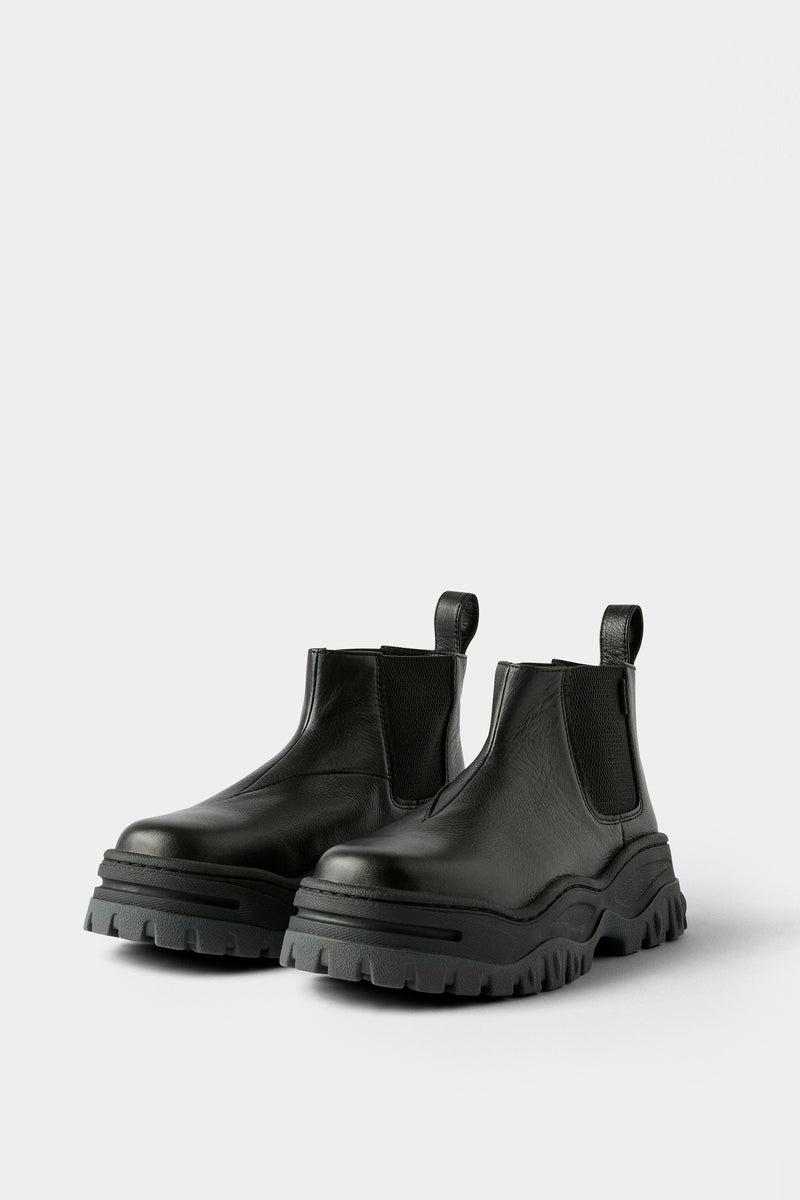 Tempest Leather Black