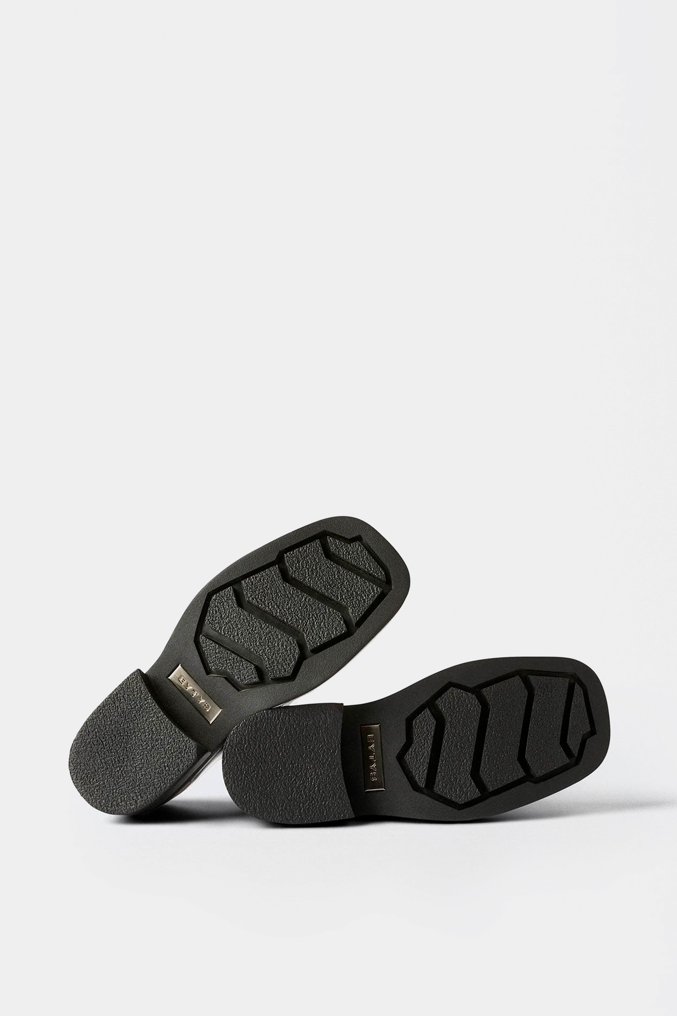 Savoy CT Leather Black