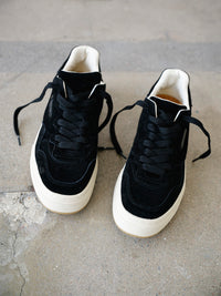 Trophy Black Suede
