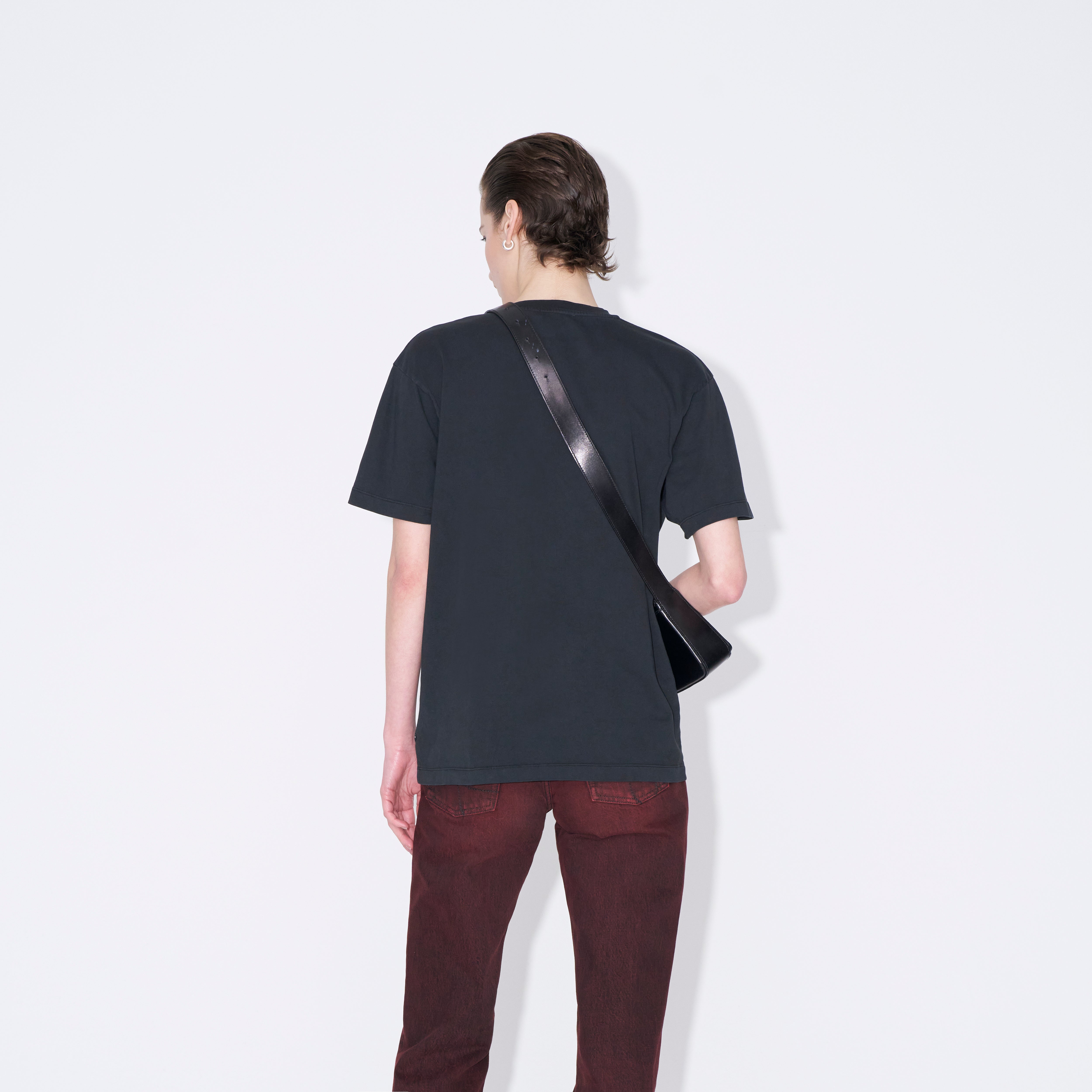 【関税込み】EYTYS ブラック Leon Tシャツ EYTYSのブラック Leon Tシャツがセール中