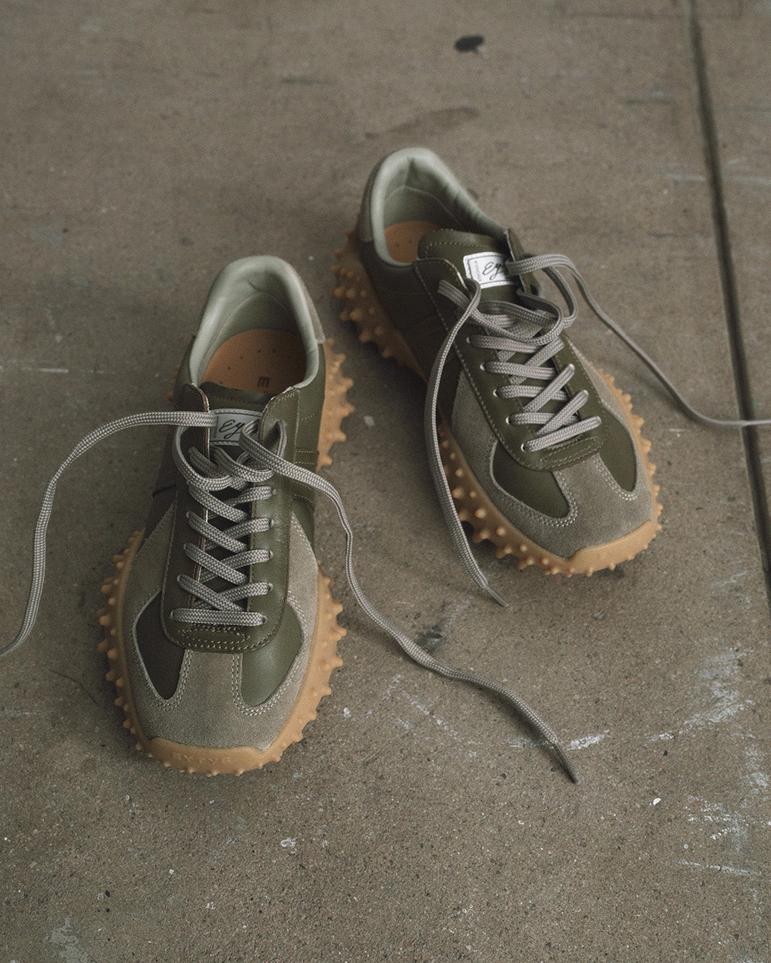 Aria Sage Leather
