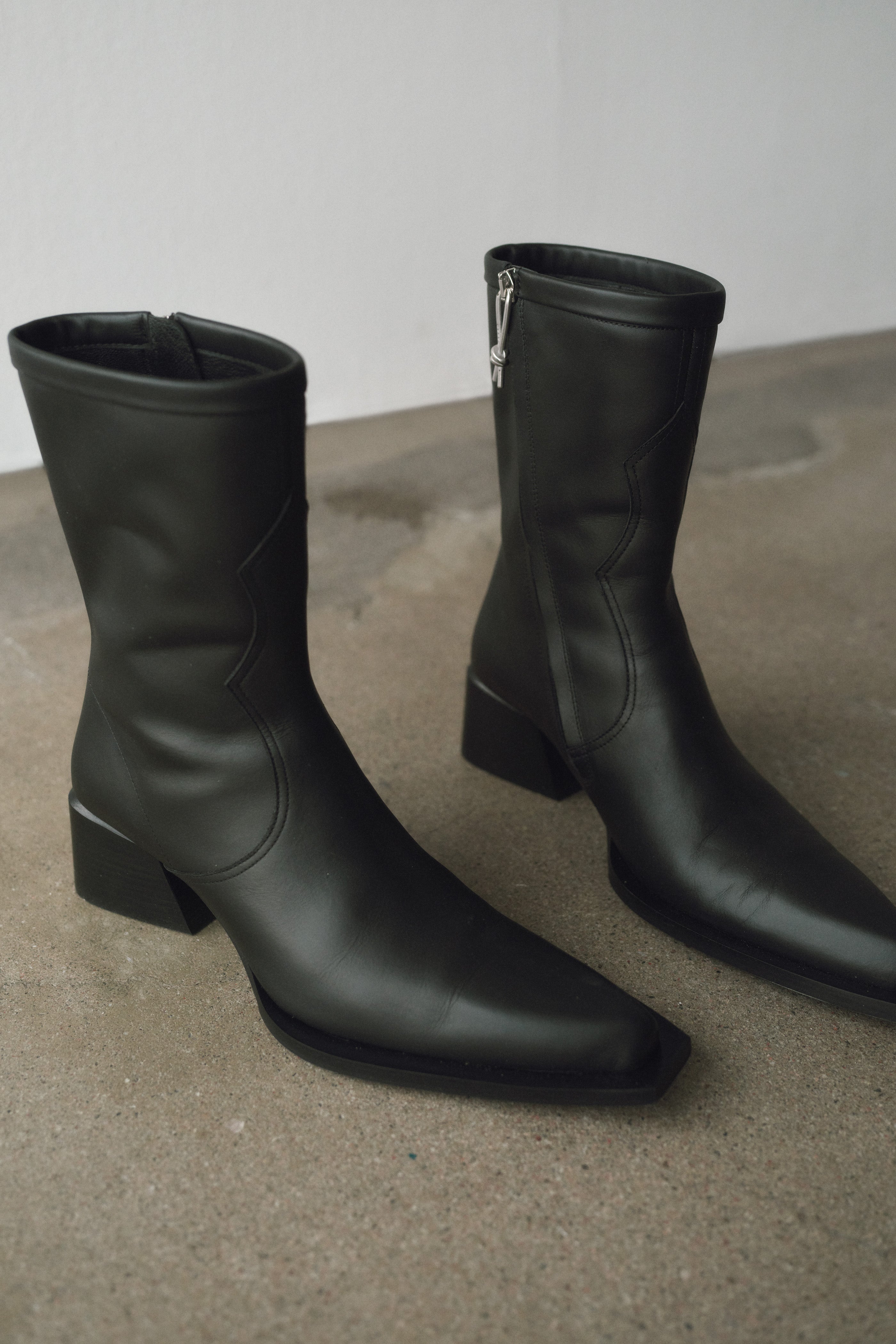 EYTYS Rari Leather Black Boots