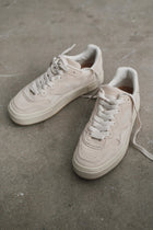 TROPHY Bone Suede