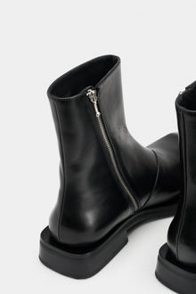 PISTON Black Leather