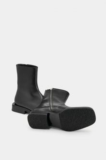 PISTON Black Leather