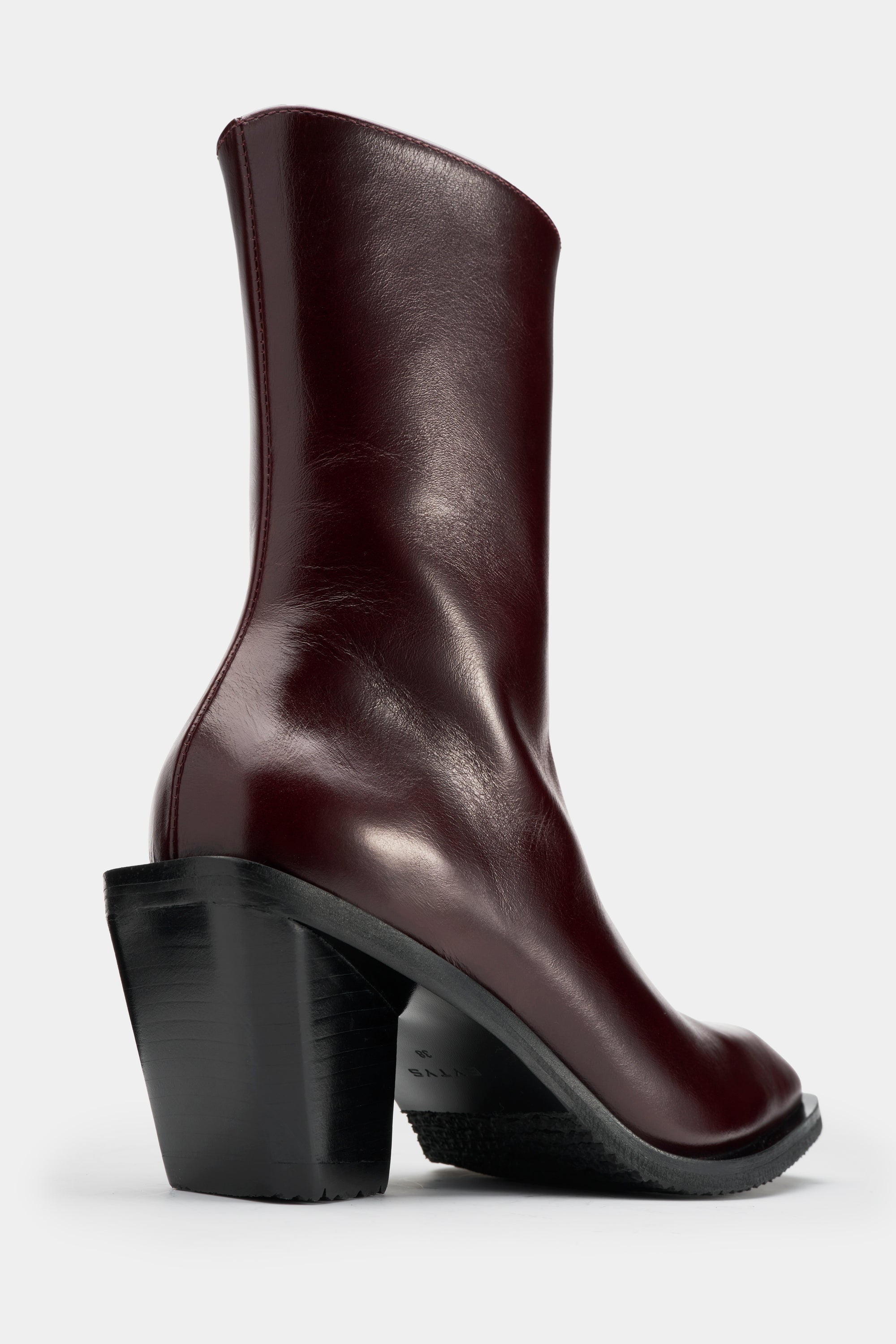 Poem Barolo Leather