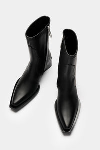 Rari Black Leather