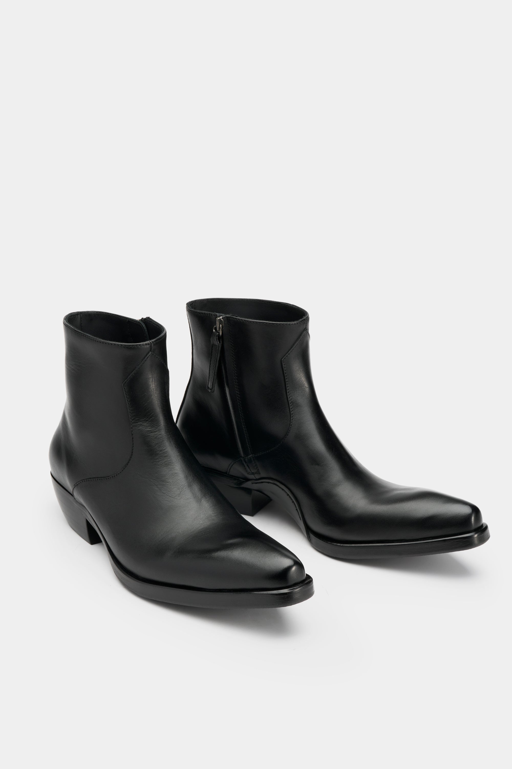 Tesoro Black Leather
