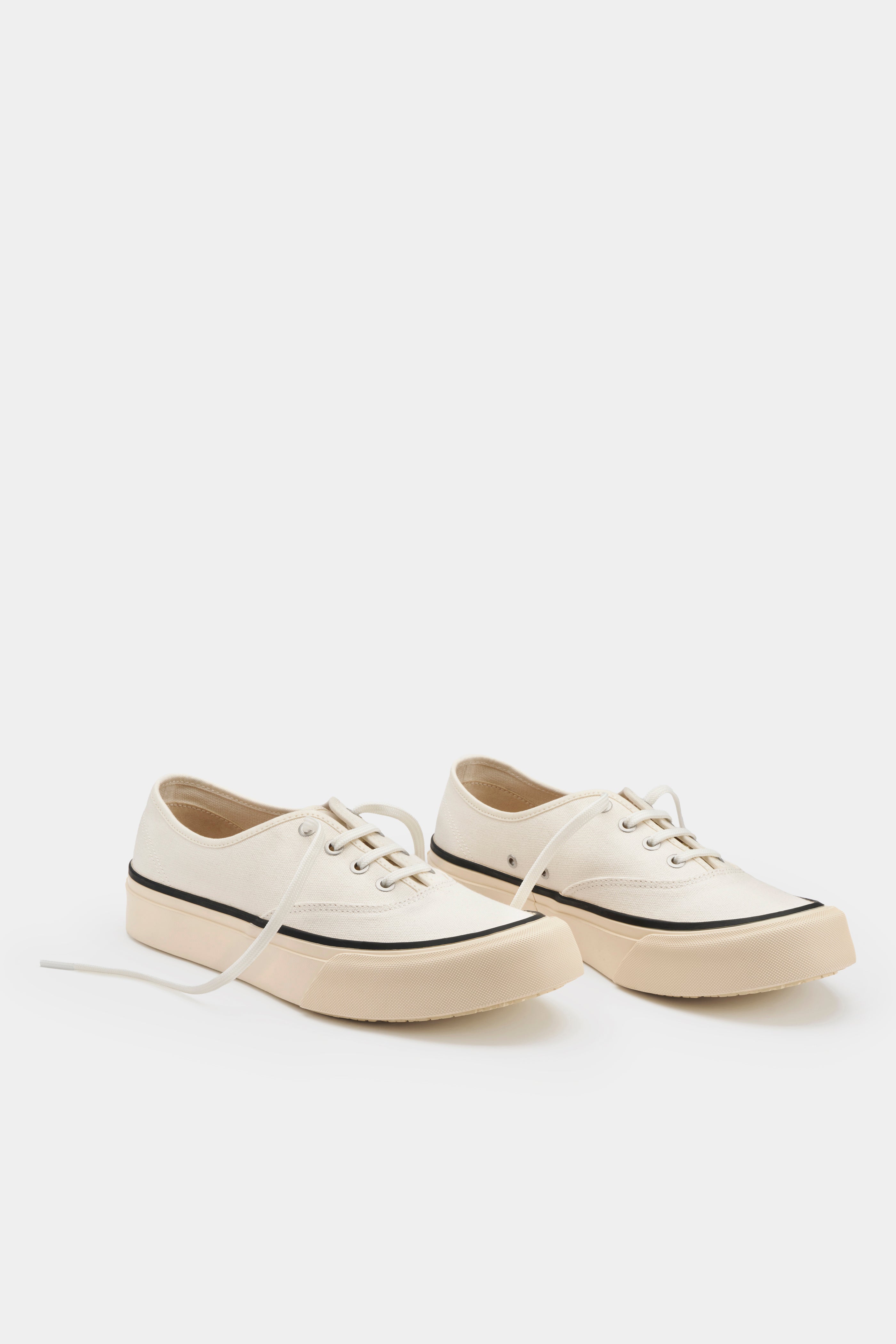 SNEAKERS | EYTYS