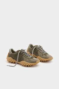 Aria Sneakers