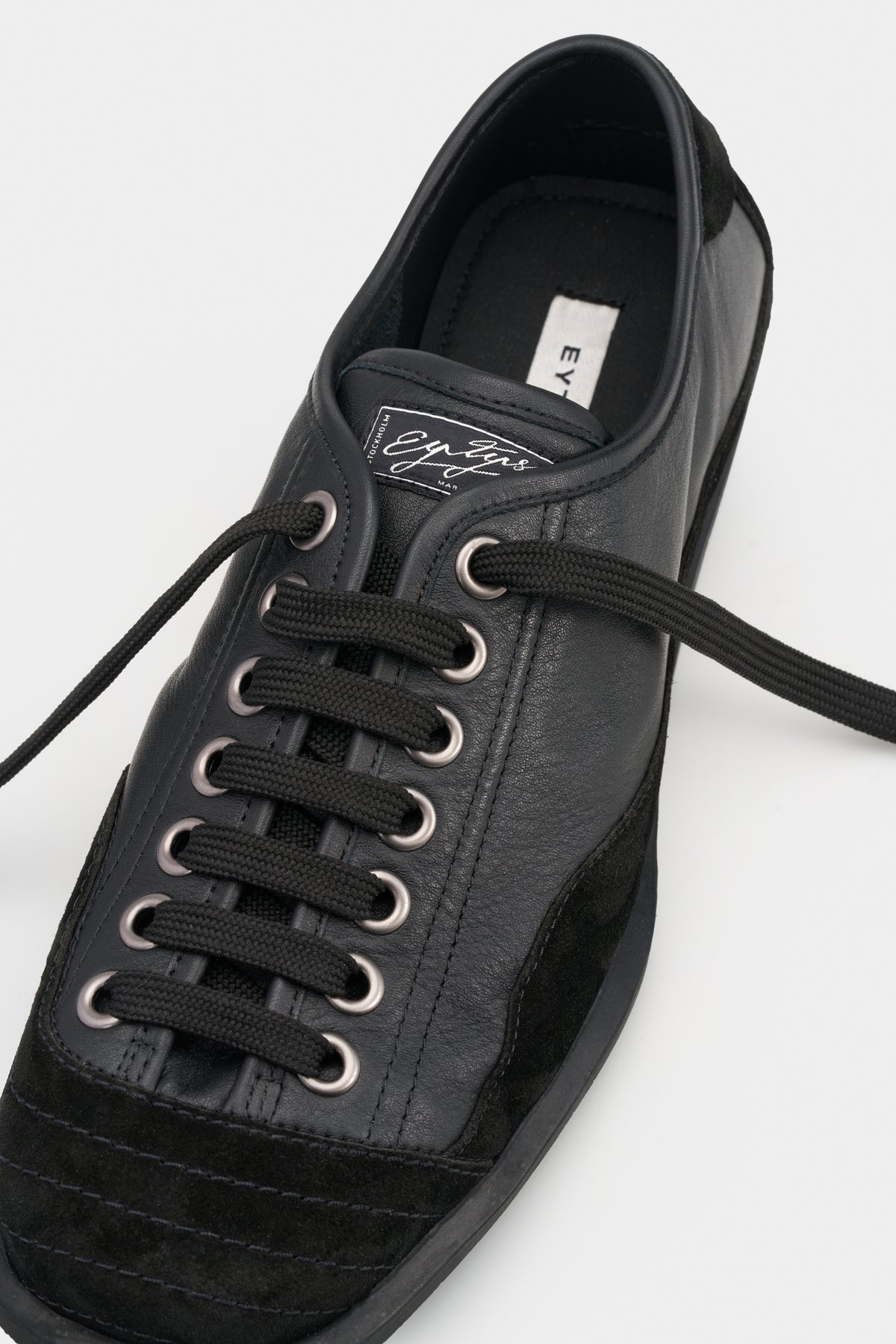 Balestra Sneakers