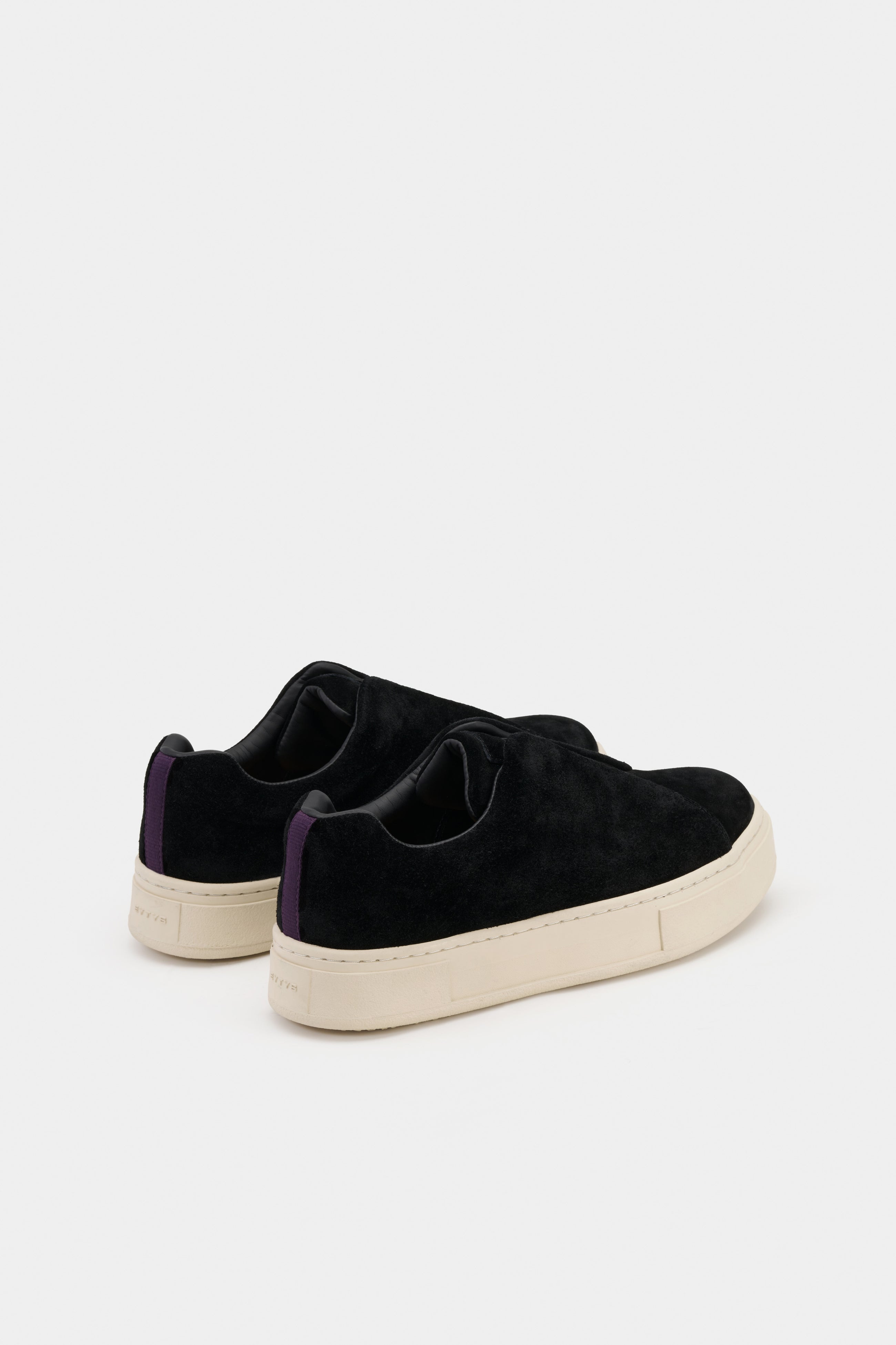 DOJA S-O Black Suede