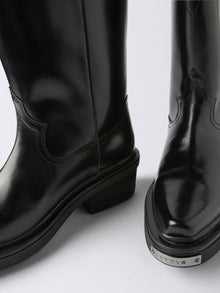 Dodge Leather Black