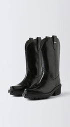 Dodge Leather Black