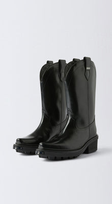 Dodge Leather Black