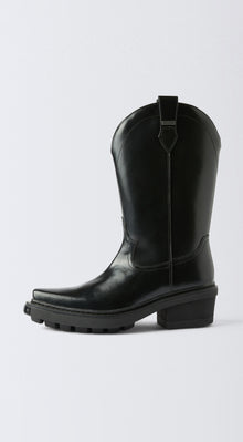 Dodge Leather Black