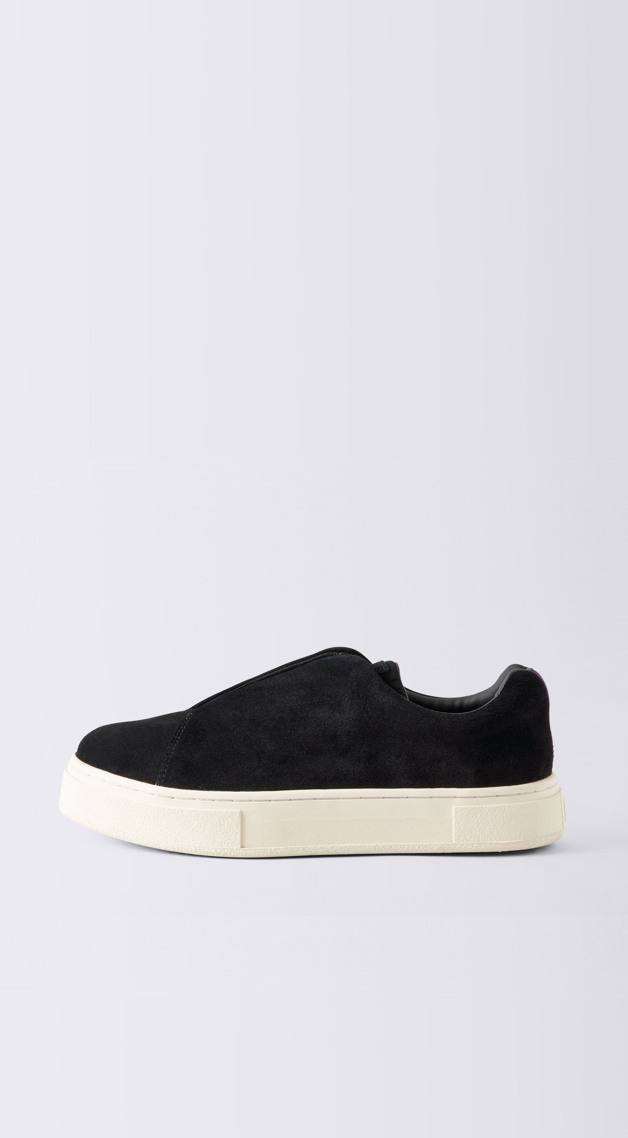 DOJA S-O Black Suede