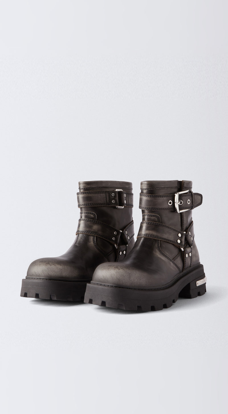Dominique Lo Vtg Black