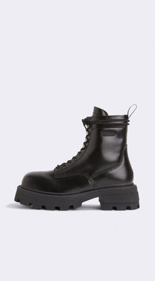 Michigan Leather Black