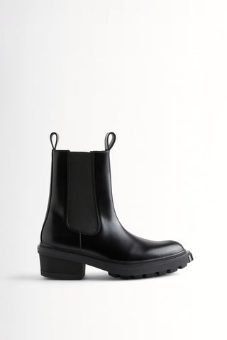 Nikita II Leather Black