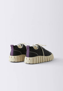 Odessa Canvas Black