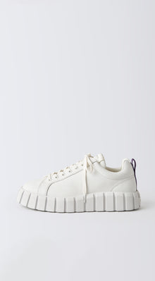 Odessa Leather White