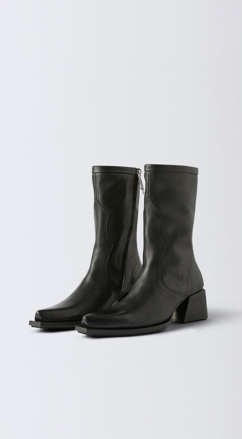 Rari Leather Black