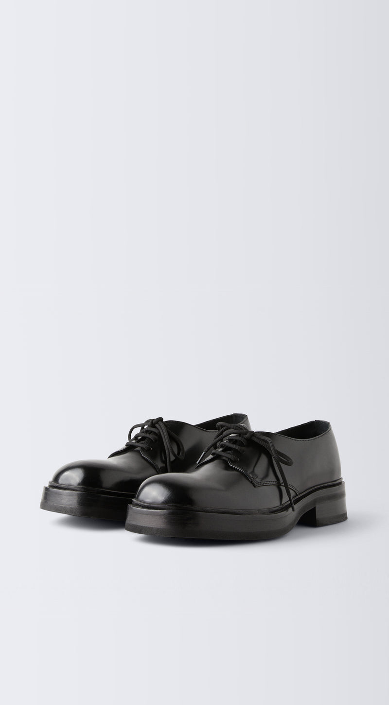 Savoy Leather Black