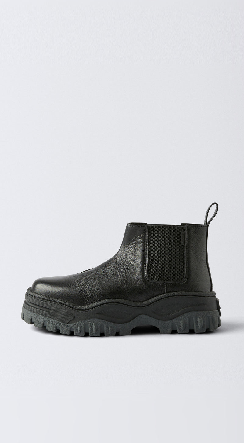 Tempest Leather Black