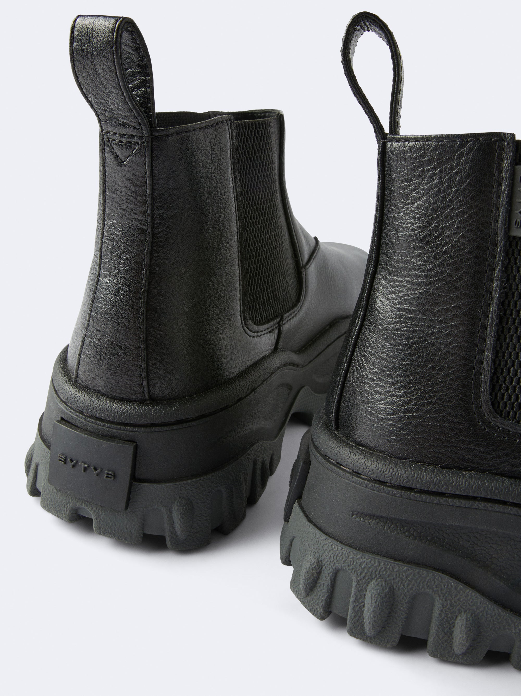 Tempest Leather Black